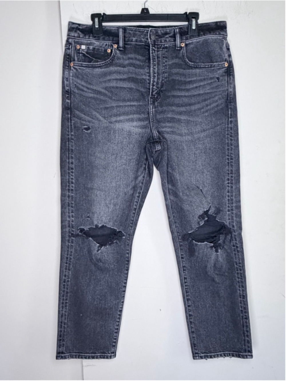 American Eagle High-Waisted Mom Jeans Black Distressed Denim Size 14